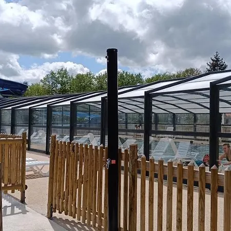 Mobilhome Climatise 3 A 30 Min Du Puy Du F Et De Nantes * La Boissiere-de-Montaigu